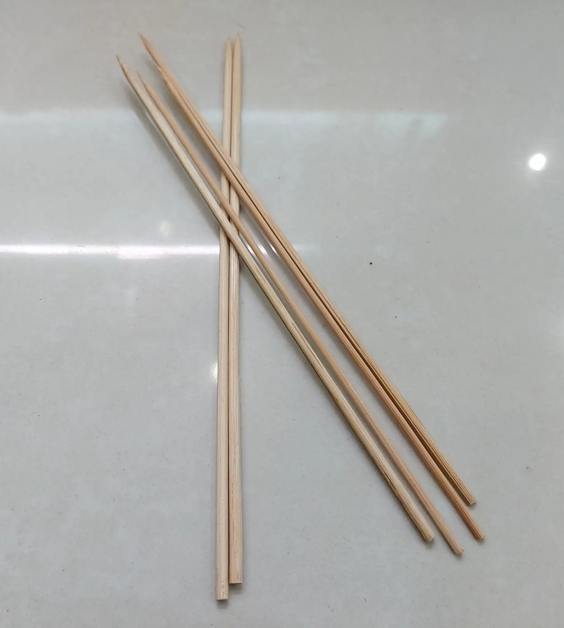 What Essential Aquascaping Toolkit do famous aquascaper Josh Sim use?